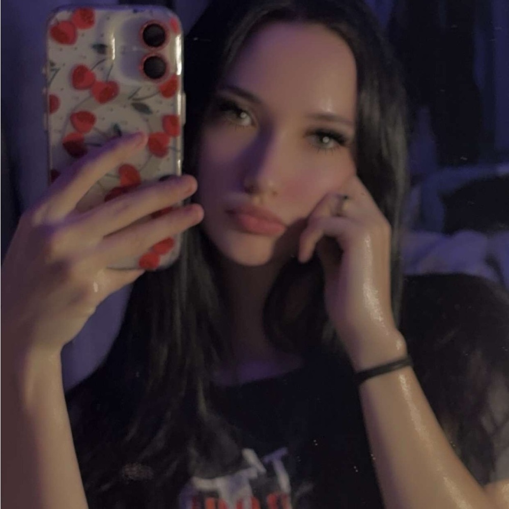 Meet your Posher, Jenise